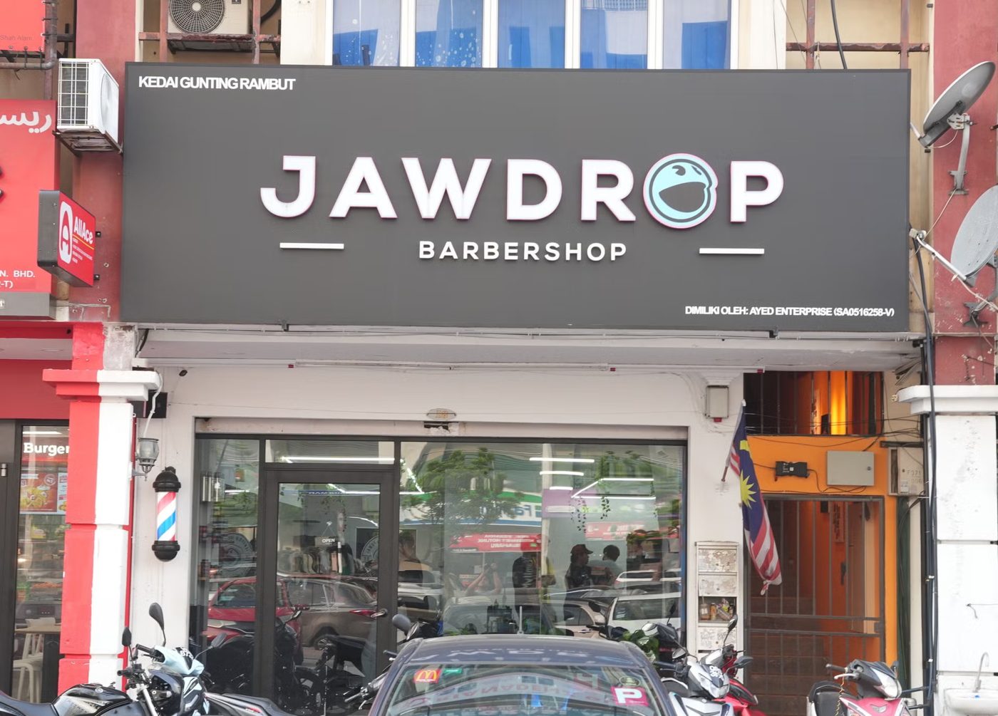 Jawdrop Barbershop shopfront, Seksyen 13 Shah Alam